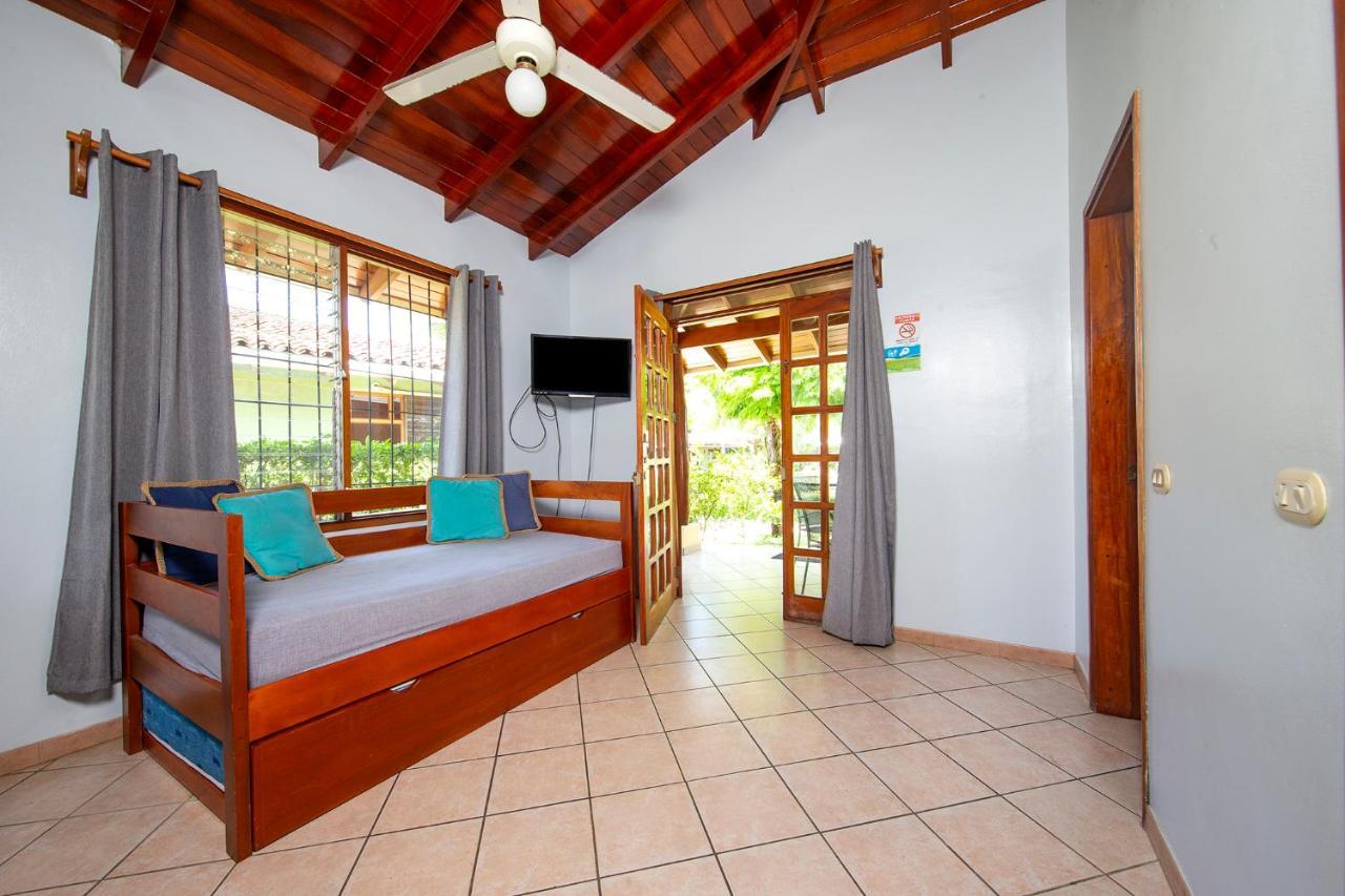Hotel Bahia Esmeralda Potrero  Bagian luar foto