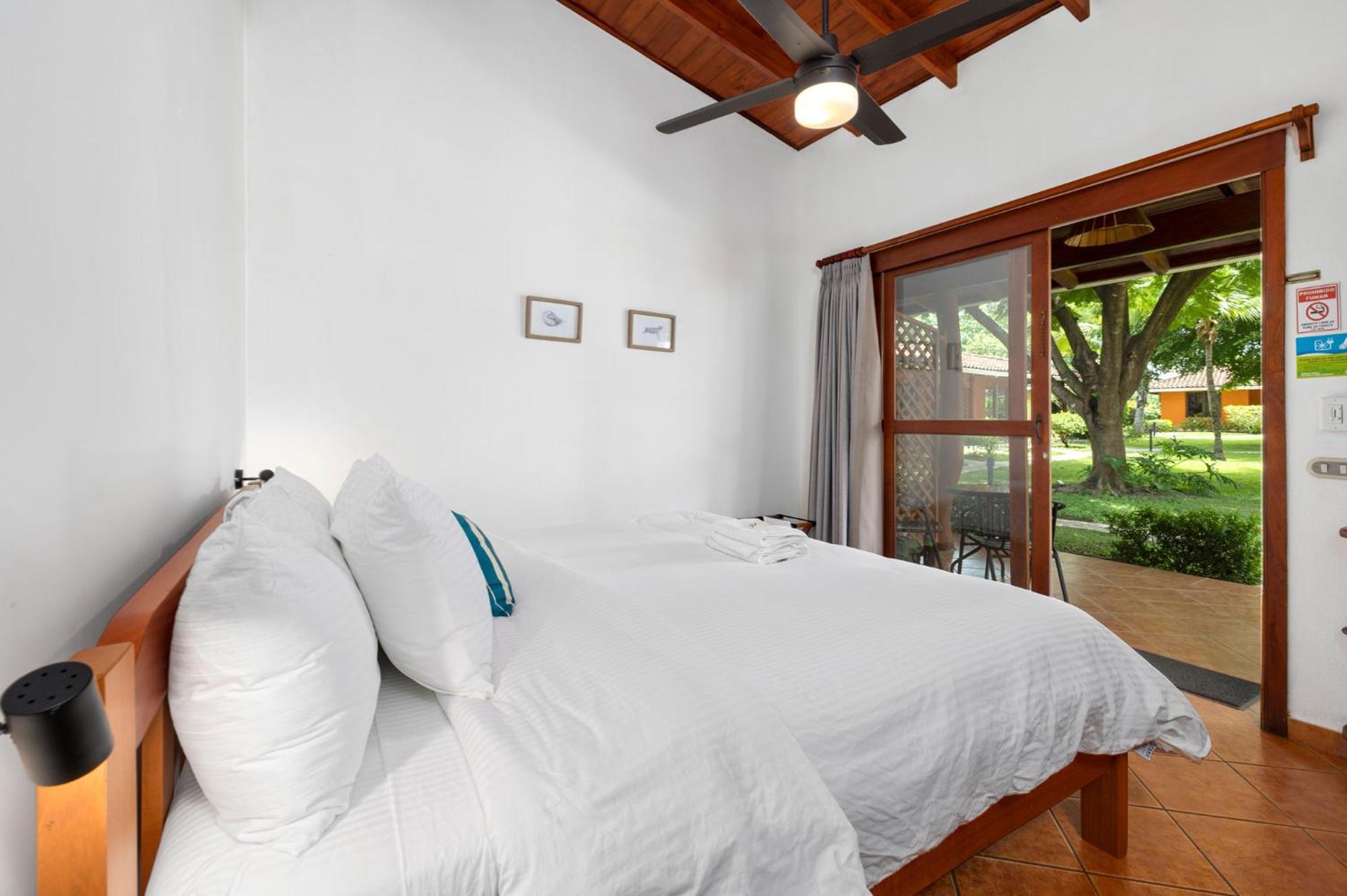 Hotel Bahia Esmeralda Potrero  Bagian luar foto